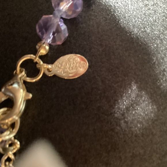 Kirks Folly magnetic necklace - Picture 3 of 8